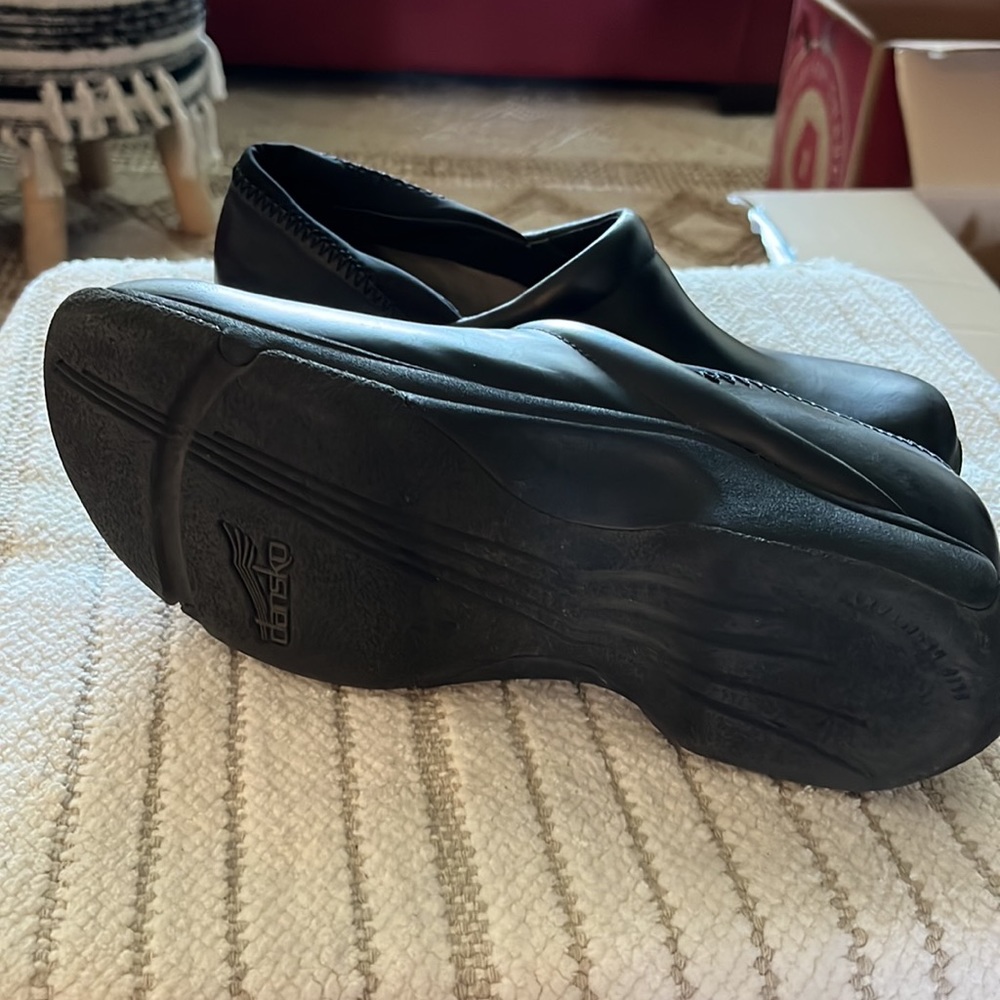 Slip ons - Picture 3 of 3